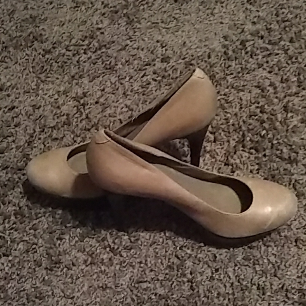 Jessica Simpson stillettos size 9